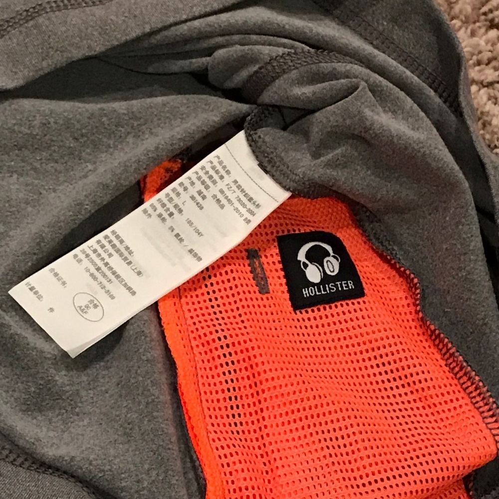 Hollister Men’s Gray & Orange Size Large 1/4 Zip - Picture 7 of 8